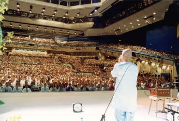 konzert-berlin-sri-chinmoy.jpg